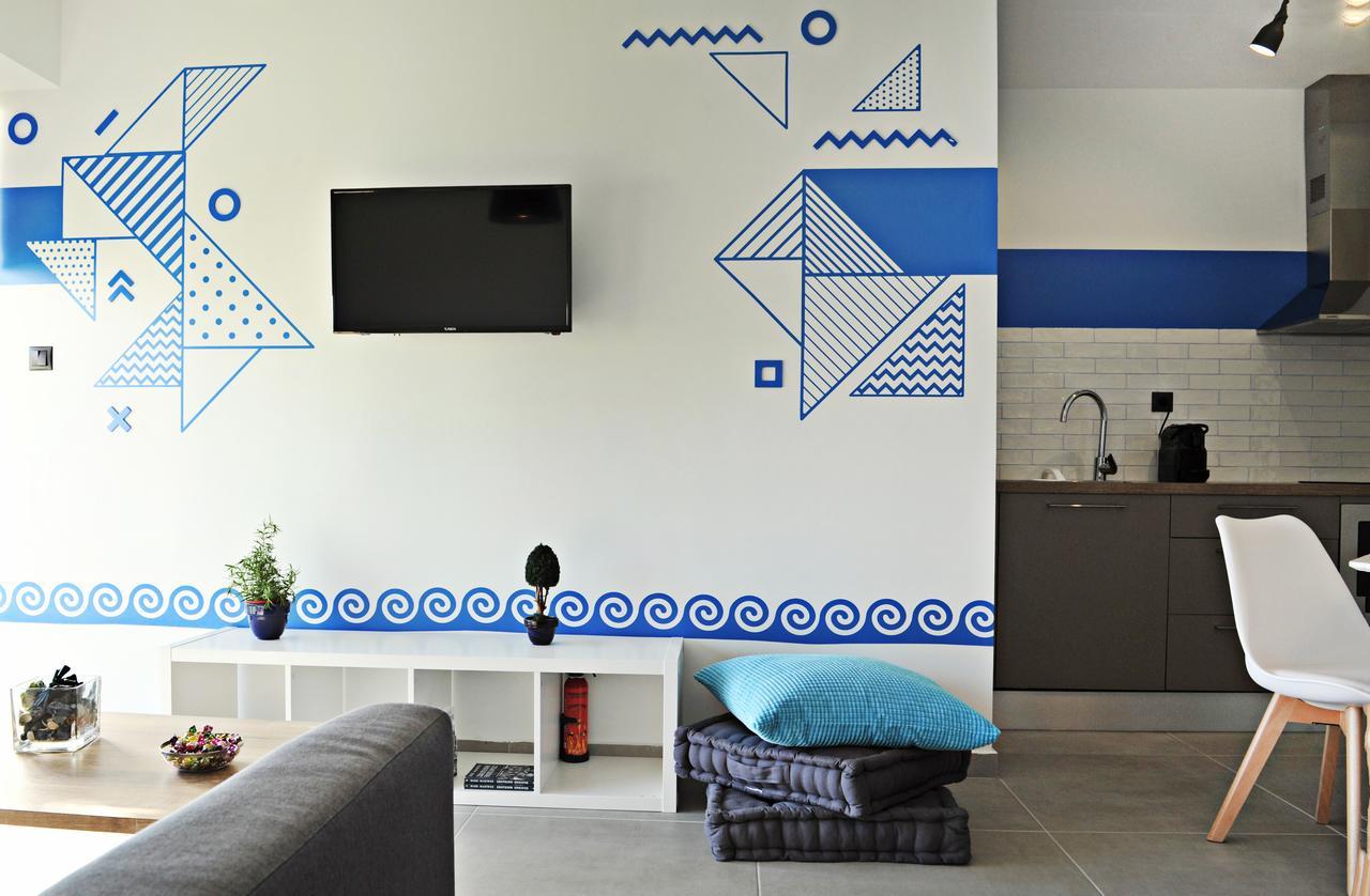 The Athenians Modern Apartments ภายนอก รูปภาพ